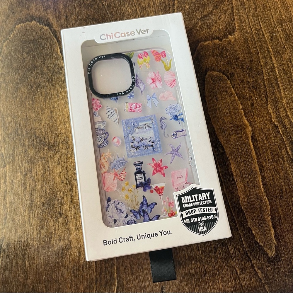 NEW $42 ChiCaseVer iPhone 15 Clear Case Coastal Cowgirl Vintage Collage Pattern - Picture 8 of 15
